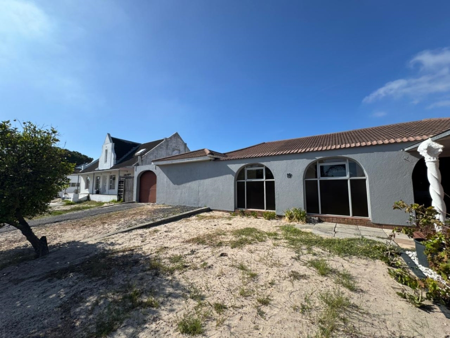 3 Bedroom Property for Sale in Belhar Western Cape